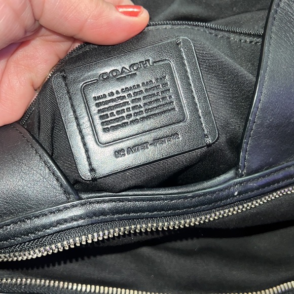 Coach Lexy Shoulder Bag - Picture 6 of 7